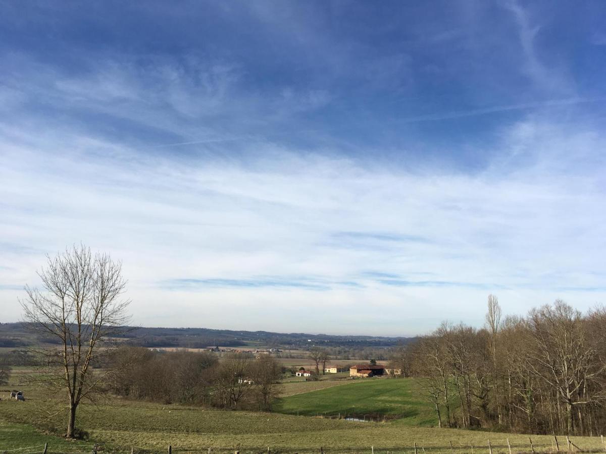 Logement Paisible A La Campagne Aubarede Exterior foto