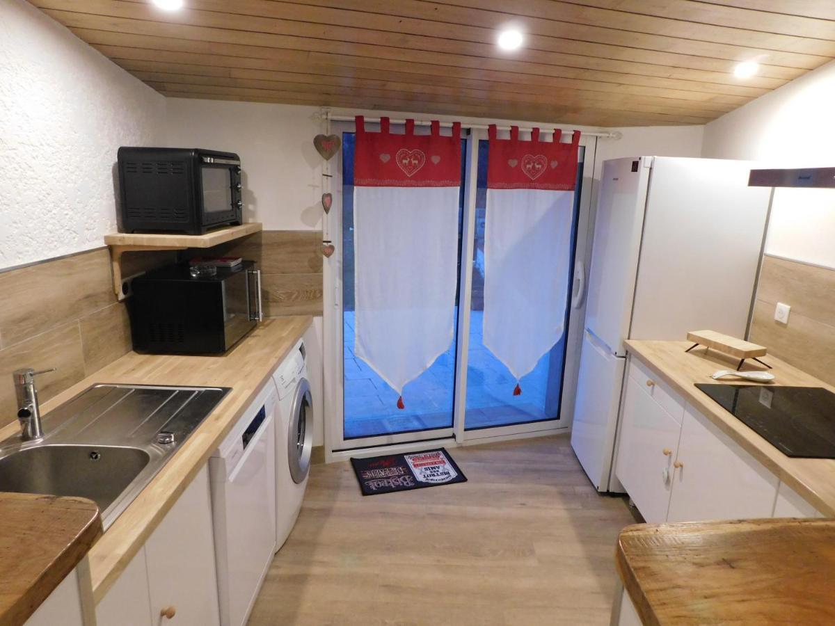 Logement Paisible A La Campagne Aubarede Exterior foto
